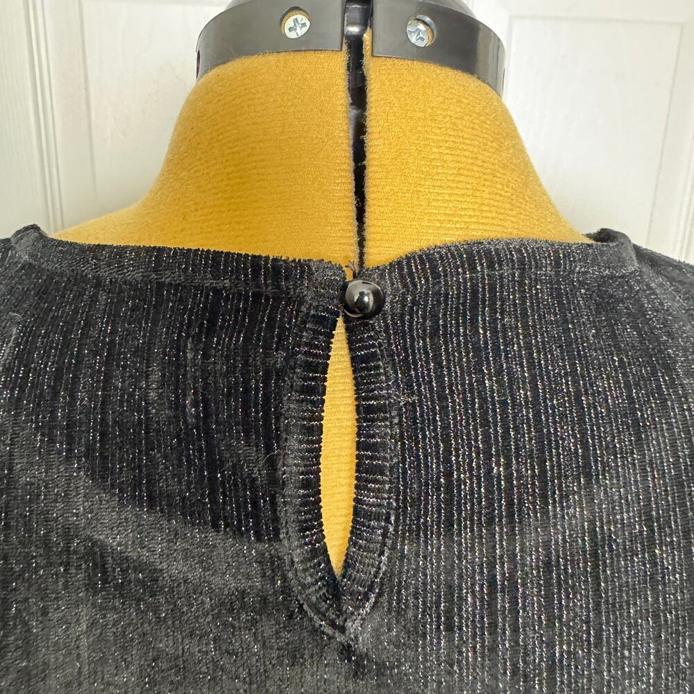 Sterling Kreek Velvet Feather Trim Top Metallic Ribbed Puff Sleeve Party - Picture 6 of 10